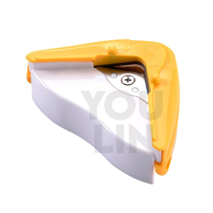 CBE 21146 Mini Corner Cutter - Large